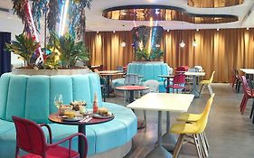 B&B HOTEL Paris 17 Batignolles